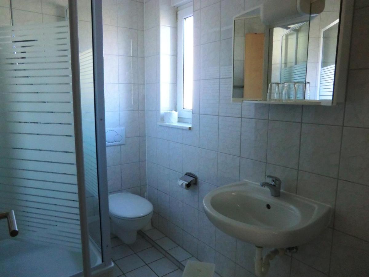Pension Wiedemann Raunheim Bagian luar foto